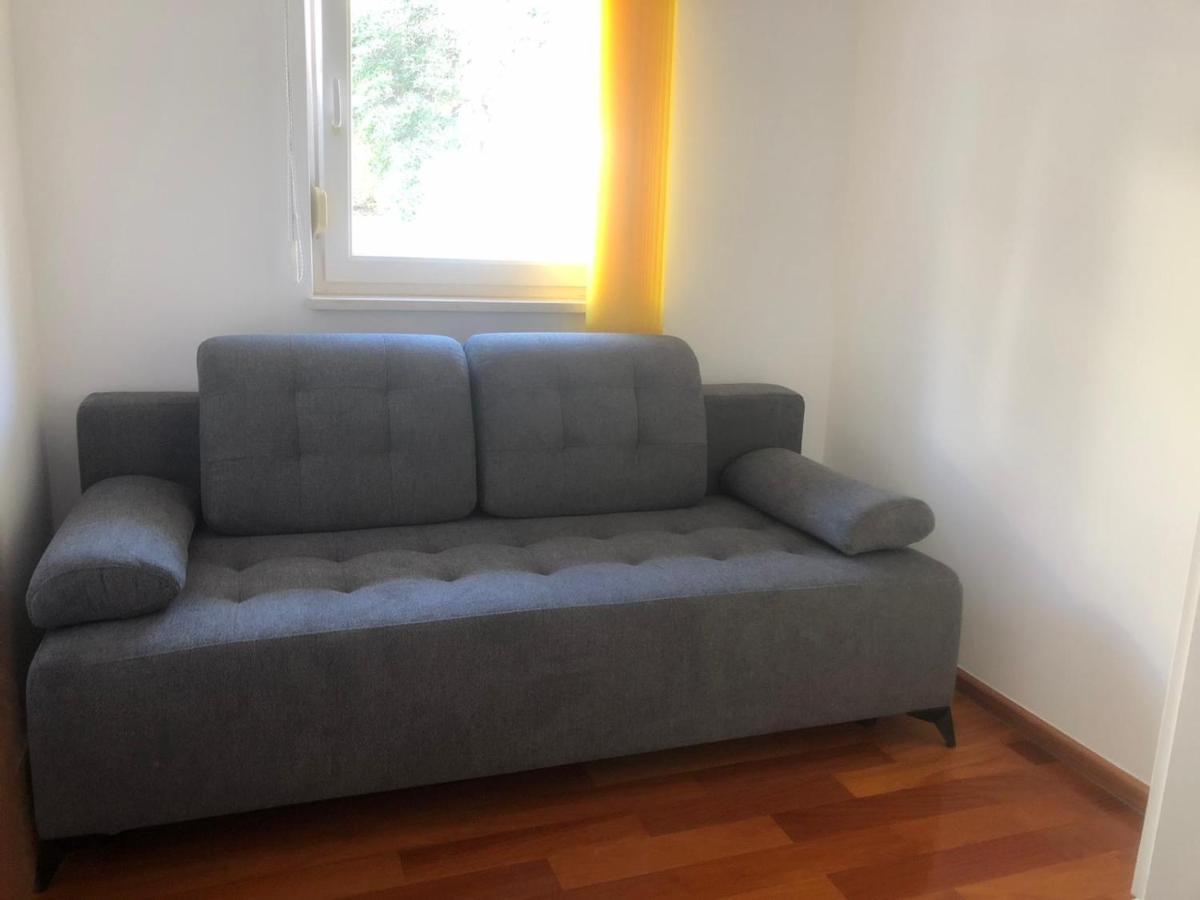 מאקרסקה Apartment Biokovo מראה חיצוני תמונה